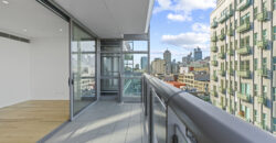 Luxury Executive Apartment with Gorgeous City Views, Storage Cage Included